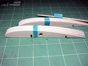 複葉機 リブ